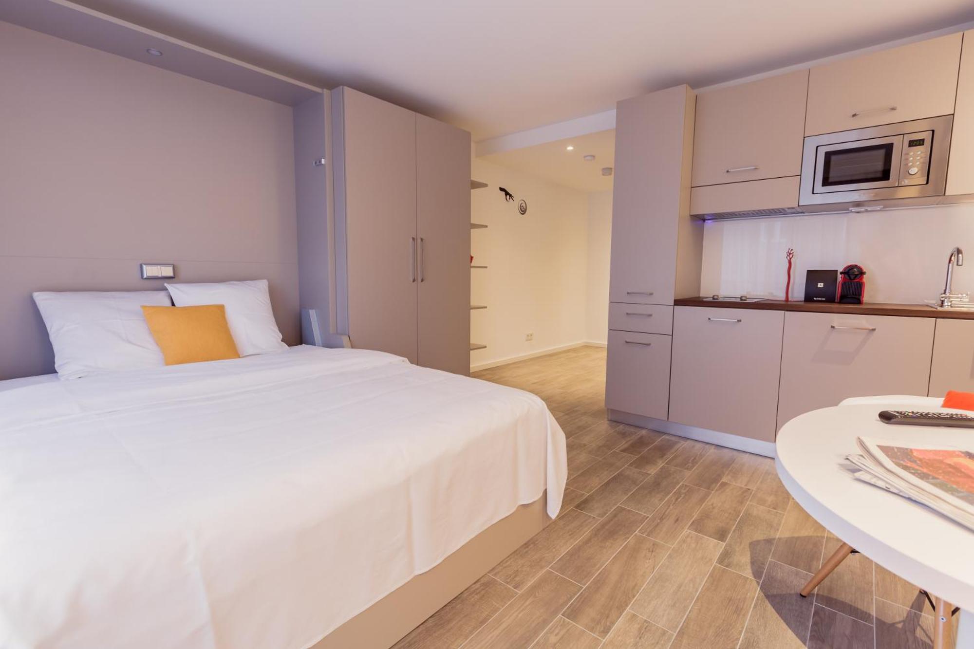 360 Apartment Hotel Frankfurt Francfort-sur-le-Main Chambre photo